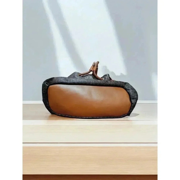 Michael Kors MARINA Signature Canvas Tassel Drawstring Large Hobo Bag - Picture 3 of 6